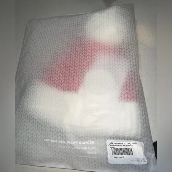 Love Your Melon Rare Pink Disney Minnie Mouse Holiday Pom Beanie Adult Women’s - Picture 7 of 7